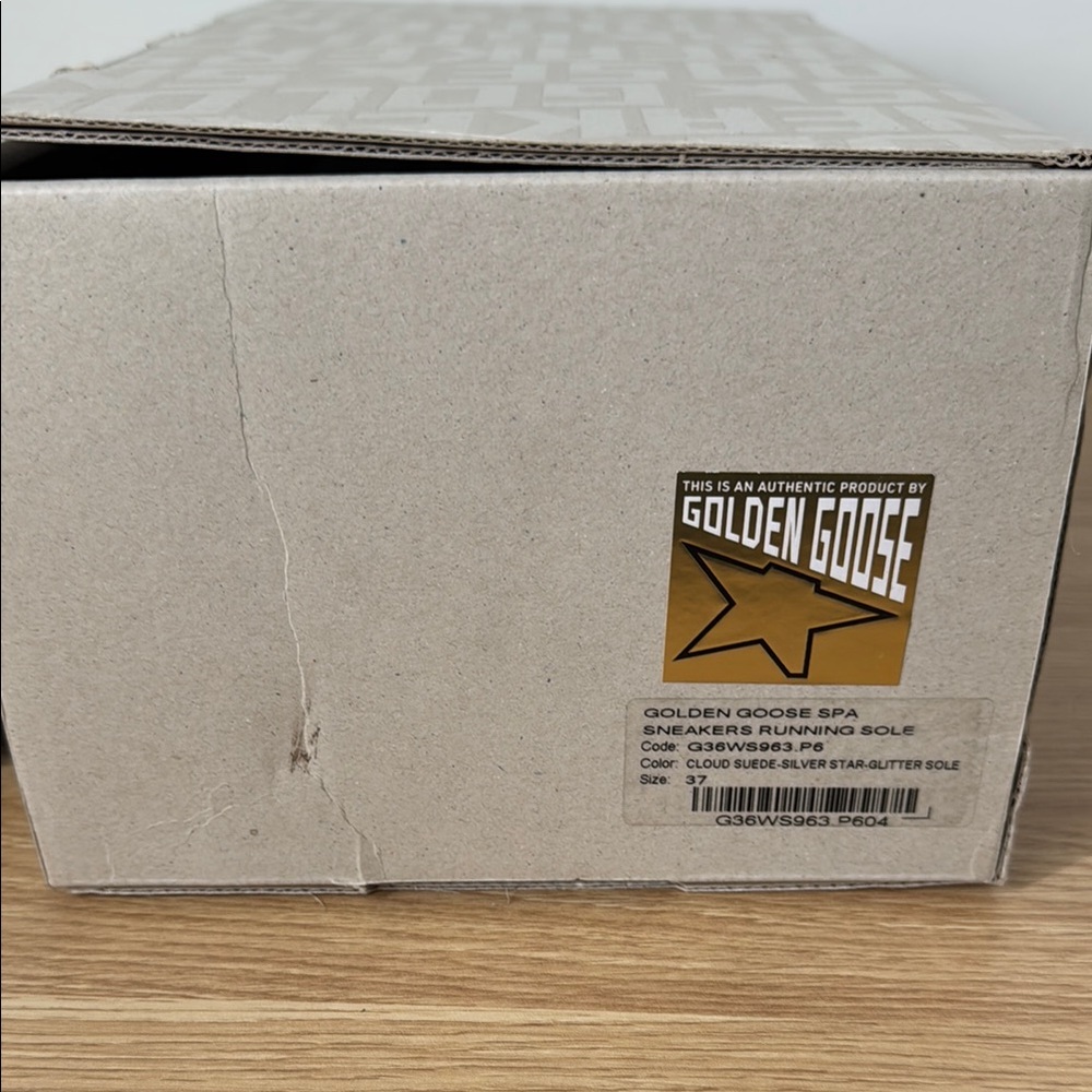 GOLDEN GOOSE Cloud Blue Suede and Orange Running Sole Women's Sneakers - Picture 11 of 11